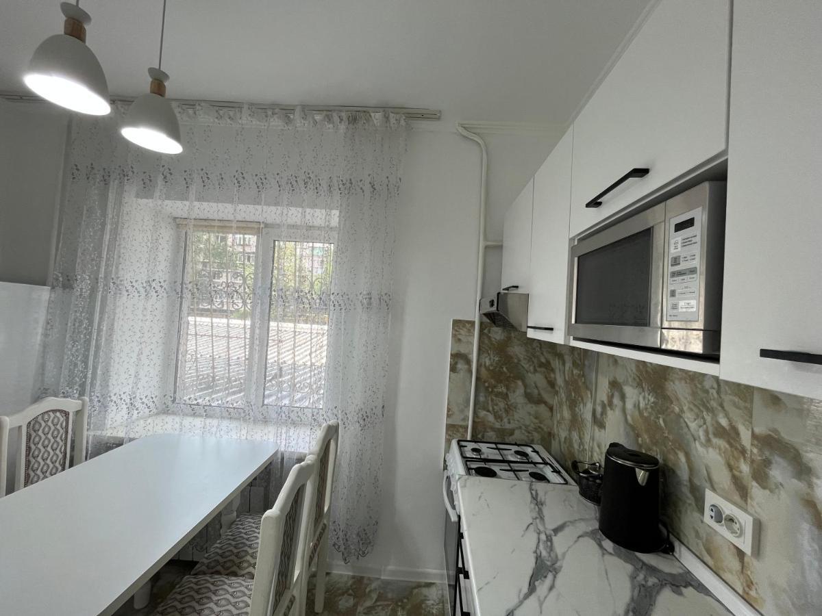 Apartamento Наурызбай Almatý Exterior foto